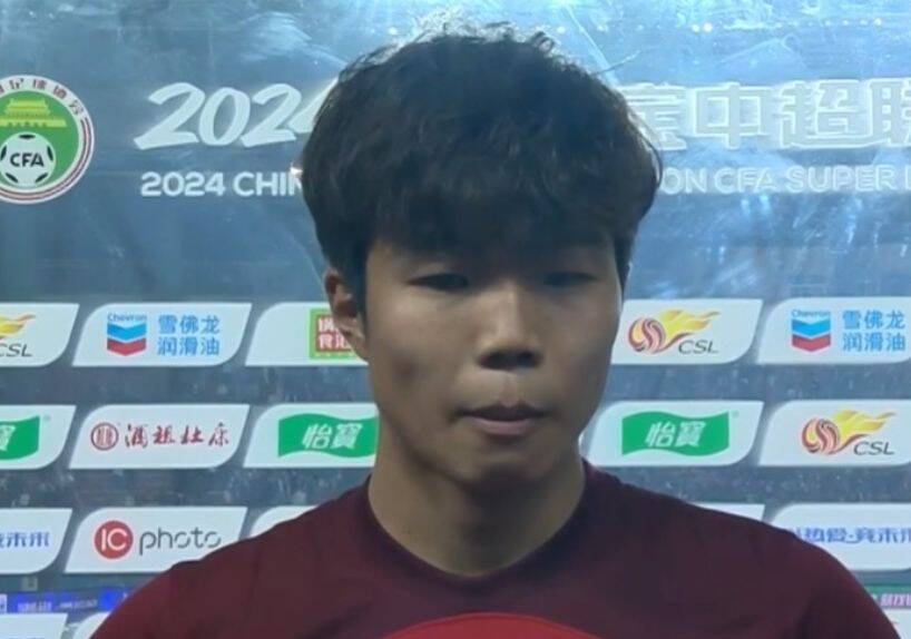 河南队球员刘斌因伤赛季提前报销 