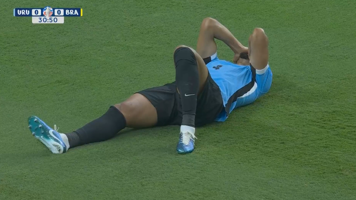乌拉圭国脚阿劳霍因伤提前告别美洲杯 