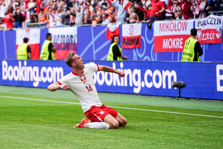 波兰国脚布克萨即将加盟丹麦球队中日德兰 